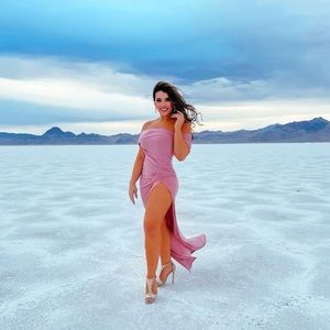 Light pink long dress with slit. Size medium